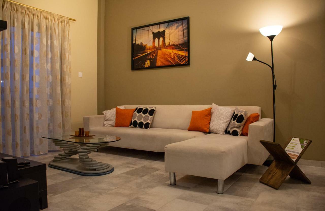 The Anchor - Next To The Port, Airport & Athens Apartment Rafina  Ngoại thất bức ảnh