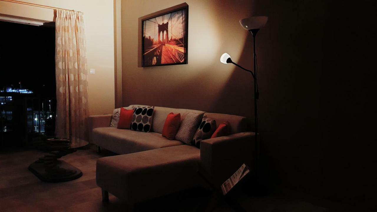 The Anchor - Next To The Port, Airport & Athens Apartment Rafina  Ngoại thất bức ảnh